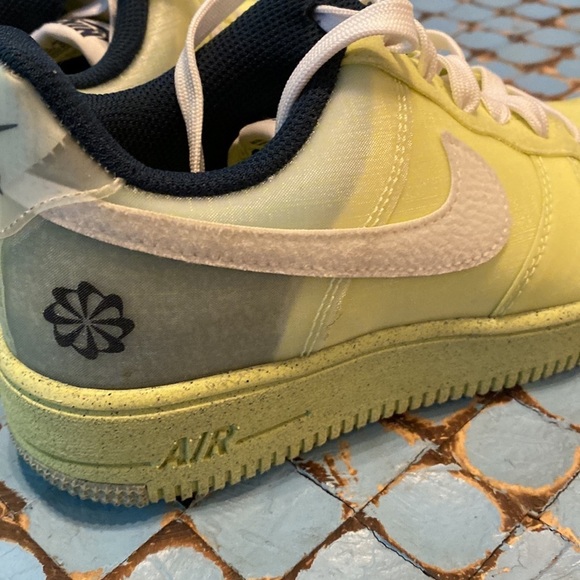 COPY - AIR FORCE 1 CRATER LEMON TWIST 4Y - Picture 6 of 12